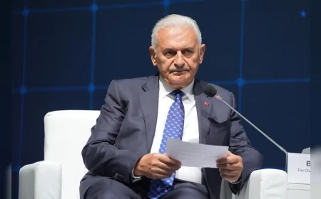 Binali Yıldırım’dan vatandaşlık tanımı çıkışı: “Etnik kimlik değil eşitlik esas alınmalı”