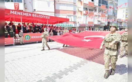 Menemen Belediye Başkanı Aydın Pehlivan: "Şanlı zaferimizi gururla kutluyoruz, gelecek nesillere taşıyacağız"