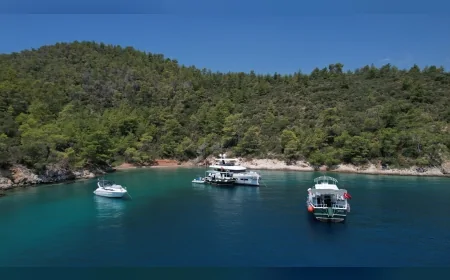 Muğla Büyükşehir Belediye Başkanı Ahmet Aras: "Mavi yolculuğumuzun denizleri tertemiz kalmalı"