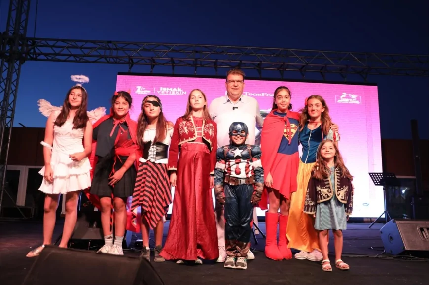 Seferihisar’da İlk Kez Düzenlenen TeosFest Başladı: Sanatçılar Şehri Temasıyla 10 Günlük Festival