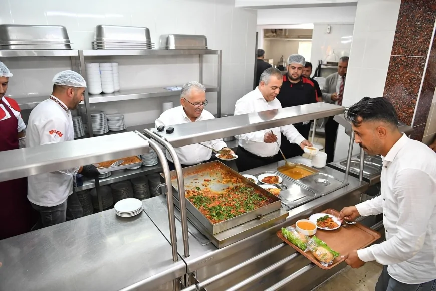 Büyükkılıç: “KASKİ, Hizmette ve Yatırımda El Ele Vererek Yol Alıyor”