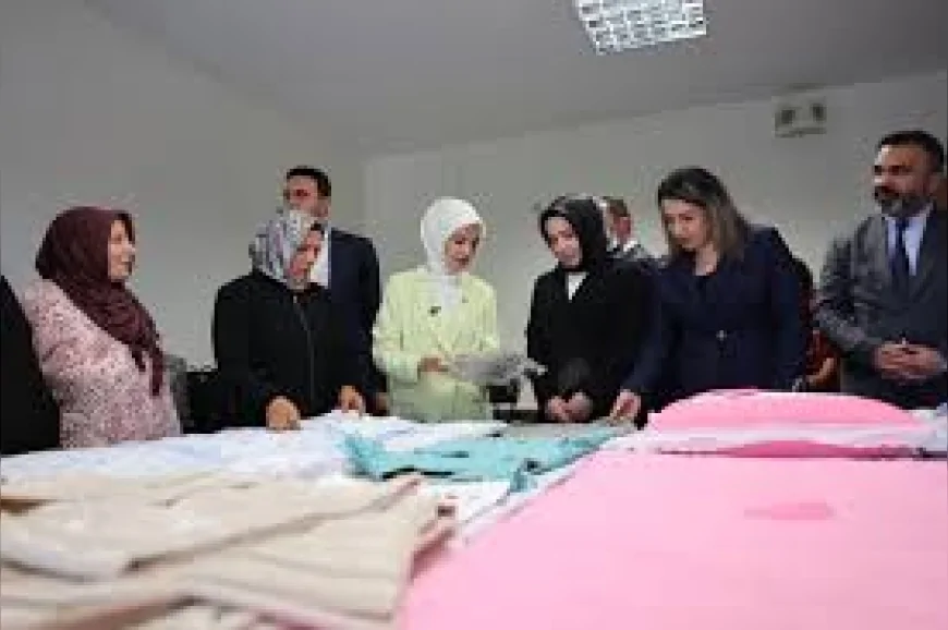 Bakan Mahinur Özdemir Göktaş: “Aile Destek Merkezleri kadınların güçlenmesinde fark oluşturuyor