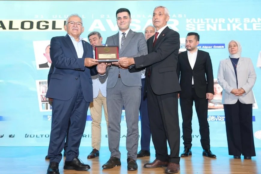 Büyükklıç: ''Et tırnak gibi iç içe olduğumuz bir anlayış içerisinde minnet duyuyorum''