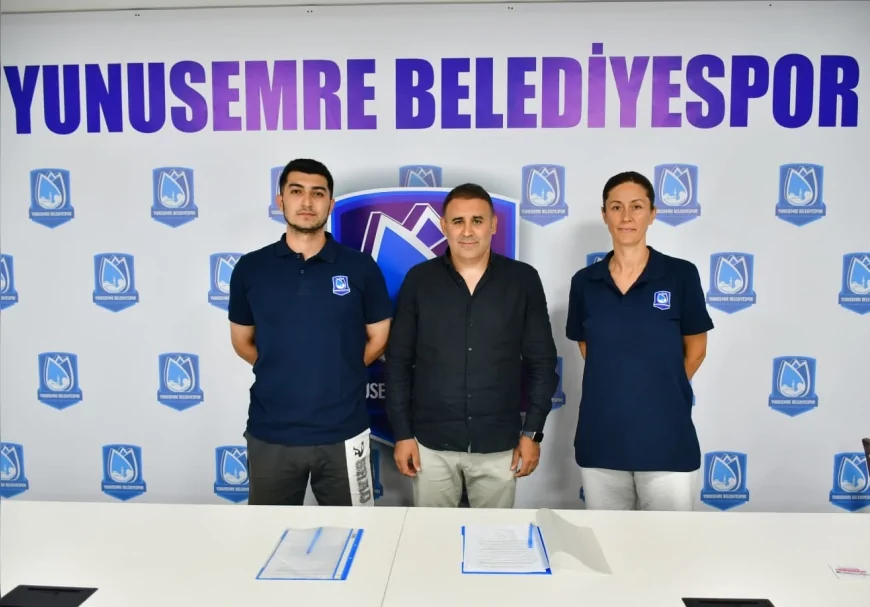 Yunusemre Belediyespor Kadın Voleybol Takımı'nın Başına Seda Çarıkçı Getirildi!