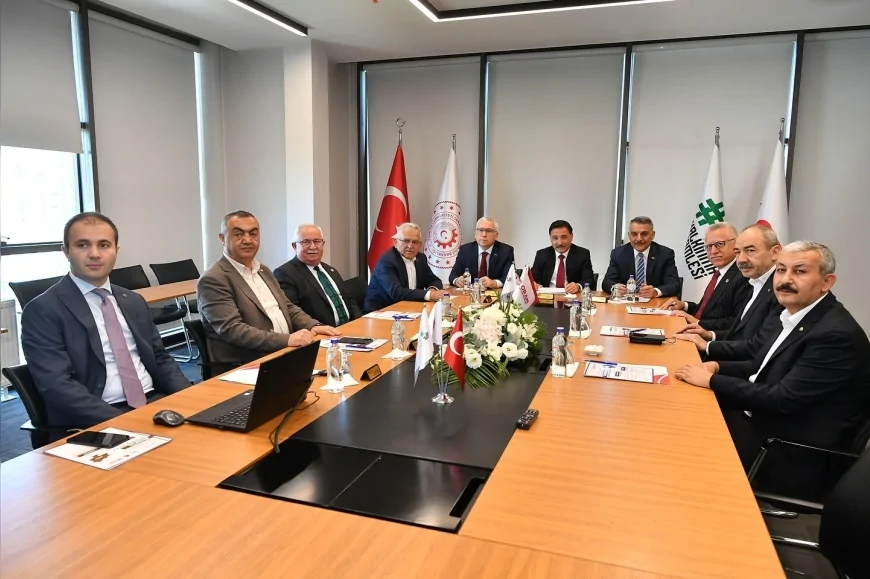 ORAN Yönetim Kurulu Toplantısı Kayseri'de yapıldı, başkanlık Sivas Valisi Şimşek’e devredildi