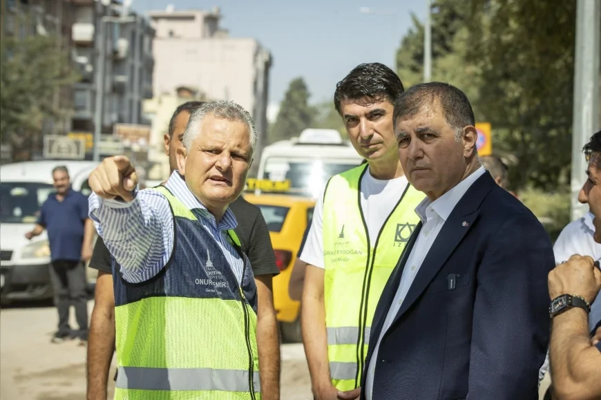 İzmir Büyükşehir Belediye Başkanı Tugay Buca Hasanağa Bahçesi’nde Yenileme Çalışmalarını ve 82 Milyon Liralık Altyapı Yatırımını İnceledi