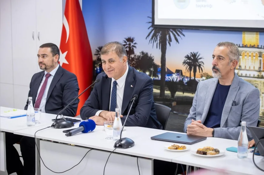 İzmir Büyükşehir Belediye Başkanı Dr. Cemil Tugay: Sağlıklı Gıdaya Erişimin Sürekliliği İçin Tarımda Yerel İş Birliği Şart