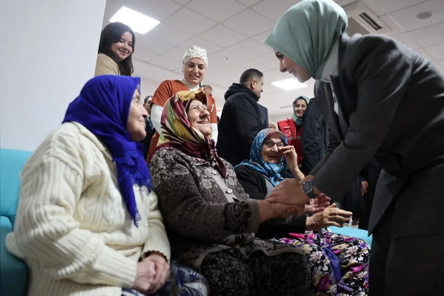 Aile ve Sosyal Hizmetler Bakanlığı 81 ilde yaşlıların sorun ve ihtiyaçlarını belirleyecek çalıştaylar başlatıyor