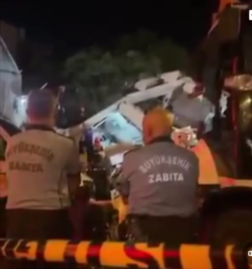 Balıkesir Sındırgı’da 6,1 Büyüklüğünde Deprem: 16 Bina Yıkıldı, Yaralılar Hastanelerde Tedavi Ediliyor