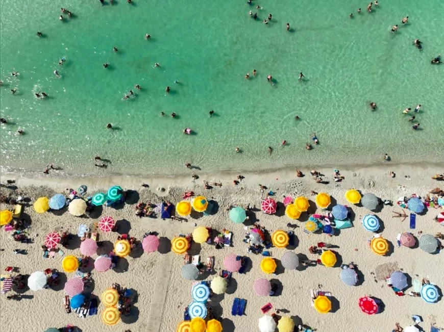Çeşme’de Ilıca, Kocakarı ve Tekke plajları 2025’te yeniden Mavi Bayrak aldı