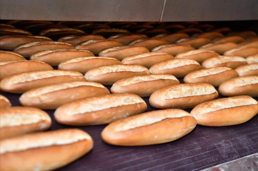İzmir’de ekmeğe zam geldi, Halk Ekmek fiyatı 8 TL’de kaldı