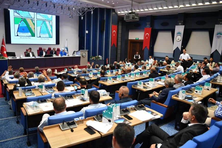 Kayseri Büyükşehir Meclisi’nde 104 Gündem Maddesi Görüşülerek Karara Bağlandı
