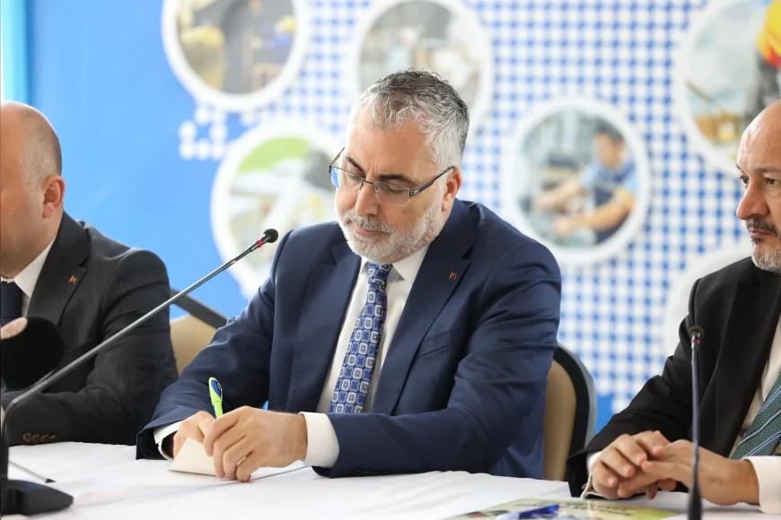 2026-2027 memur ve emekli zam pazarlığında ilk teklif açıklandı, sendikalar reddetti