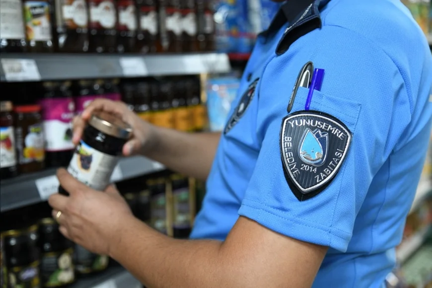 Yunusemre’de market ve fırınlarda fiyat, hijyen ve gramaj denetimi yapıldı!