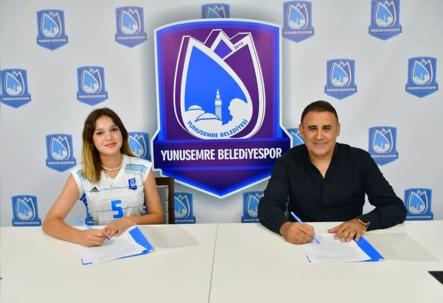 Yunusemre Belediyespor Kadın Voleybol Takımı Genç Smaçör Sude Barın’ı Transfer Etti!