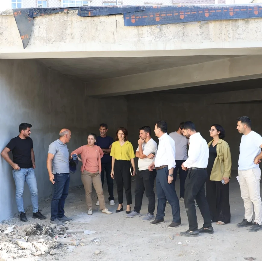 Ağrı’da Kent Meydanı, İtfaiye ve Kademe Binası projeleri hızla ilerliyor