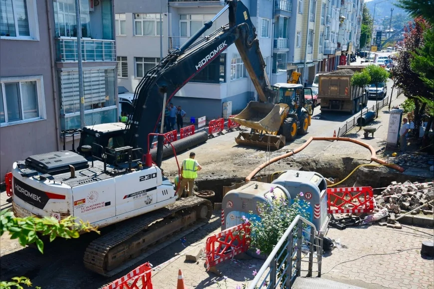 Giresun’da 22 Milyon Euroluk Atık Su Arıtma Tesisi Projesi Kapsamında Fatih Caddesi’ne Yeni Kanalizasyon Terfi Merkezi Kuruluyor