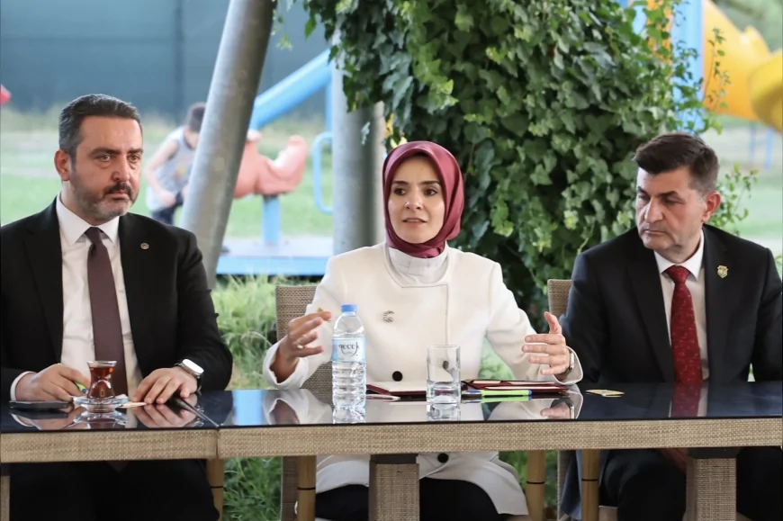 Bakan Göktaş: “Balıkesir depremi ve Çanakkale yangınları için 10 milyon lira kaynak aktardık”