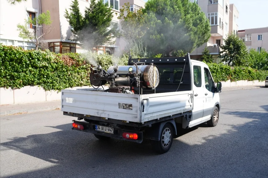 Kartal’da 20 mahallede sivrisinek ve haşere ile mücadele çalışmaları yaz boyunca kesintisiz sürüyor