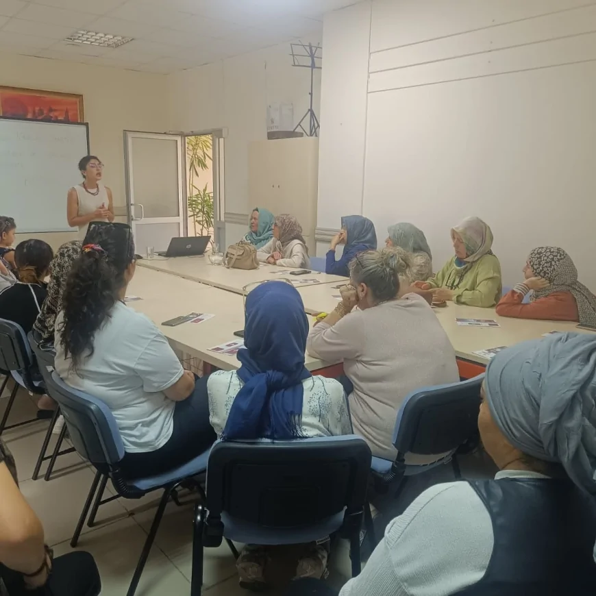 Pursaklar’da kadınların bilinçlenmesi için erkek odaklı şiddet farkındalık semineri düzenlendi