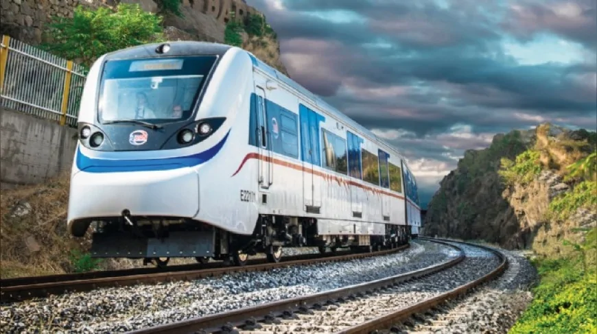İZBAN seferleri yeniden başladı: İzmir Büyükşehir Belediyesi grev sürecine ilişkin açıklama yaptı