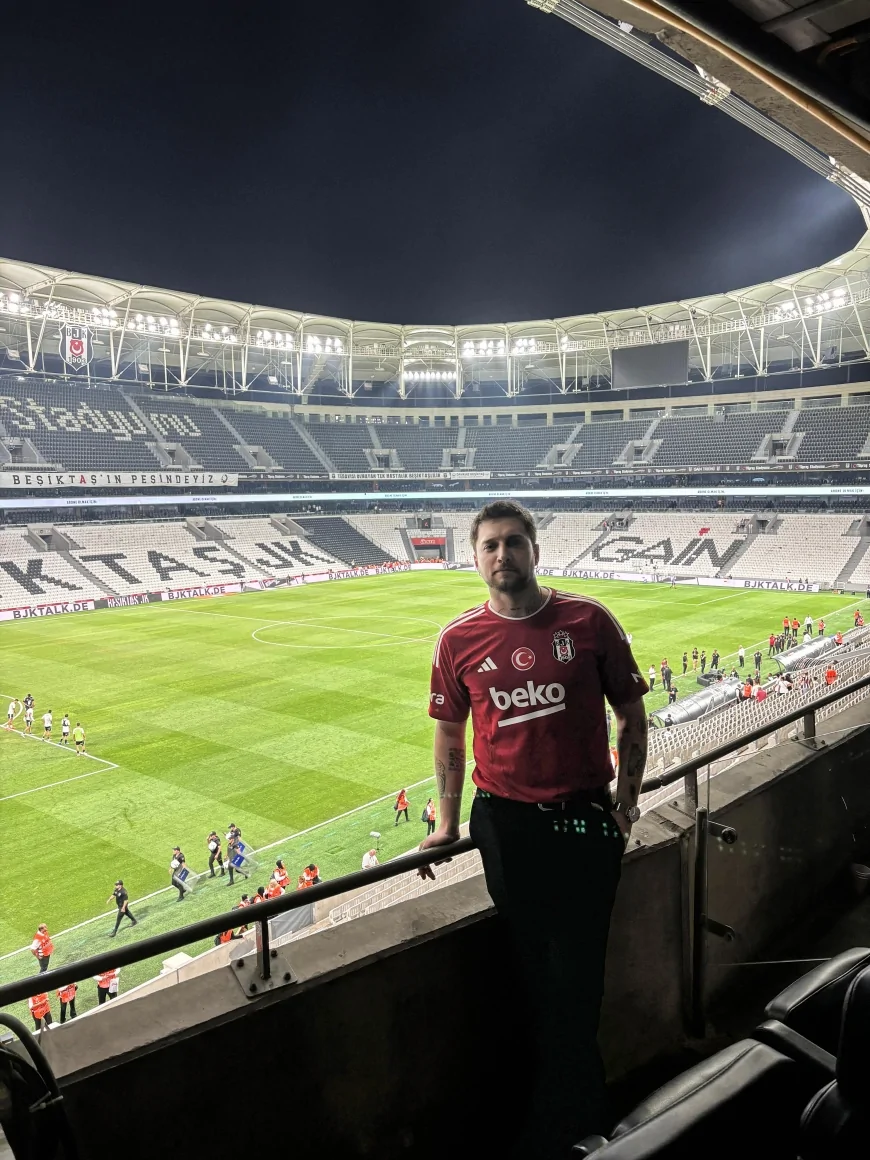 Ufuk Beydemir: “Beşiktaş marşı bir şampiyonluk için değil zor günlerde umut vermek için yazıldı”