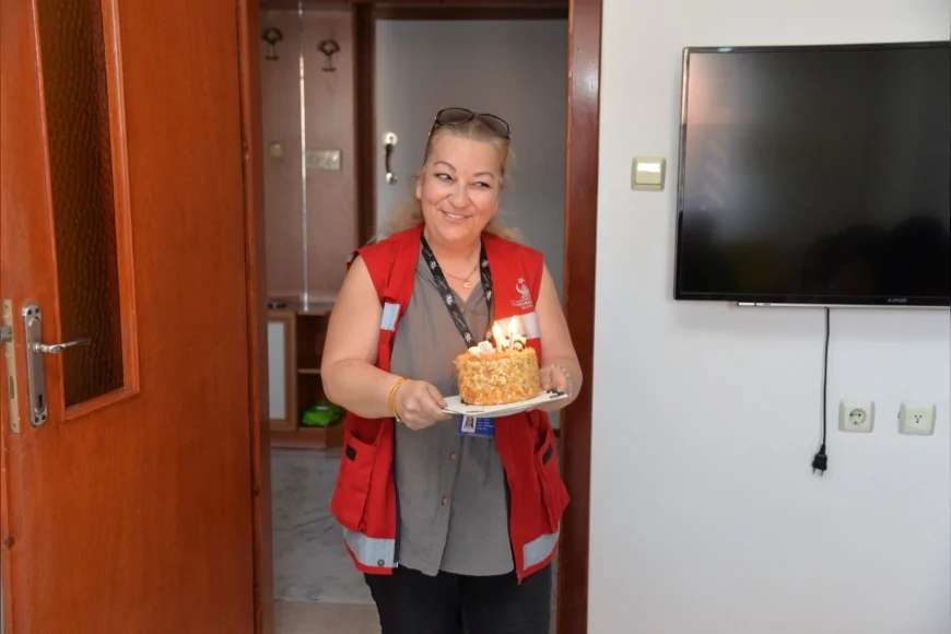Kahramankazan’da öksüz ve yetim çocuklara hediye ve yardım paketleri ulaştırıldı