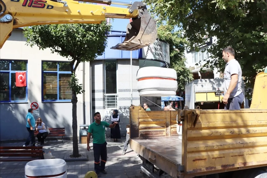 Yalova Gazipaşa Caddesi’nde eski motosiklet parkı dinlenme alanına dönüştürüldü