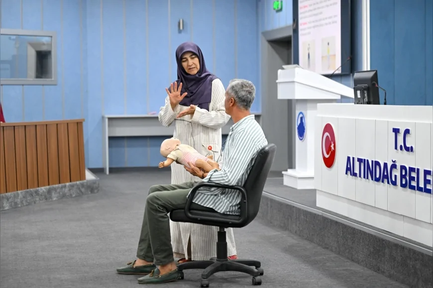 Altındağ Belediyesi personeline acil müdahale ve ilk yardım eğitimi verildi