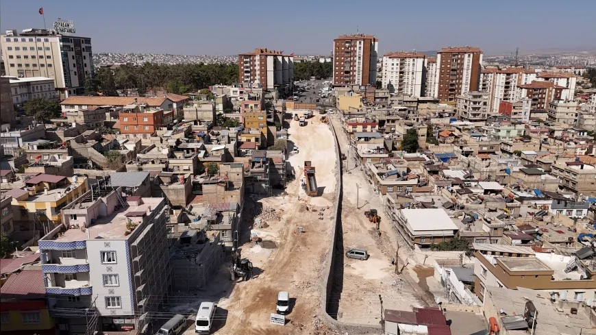 Gaziantep Büyükşehir’den 650 milyon TL’lik Şanlıdere Caddesi yatırımıyla trafik sorunu çözülüyor