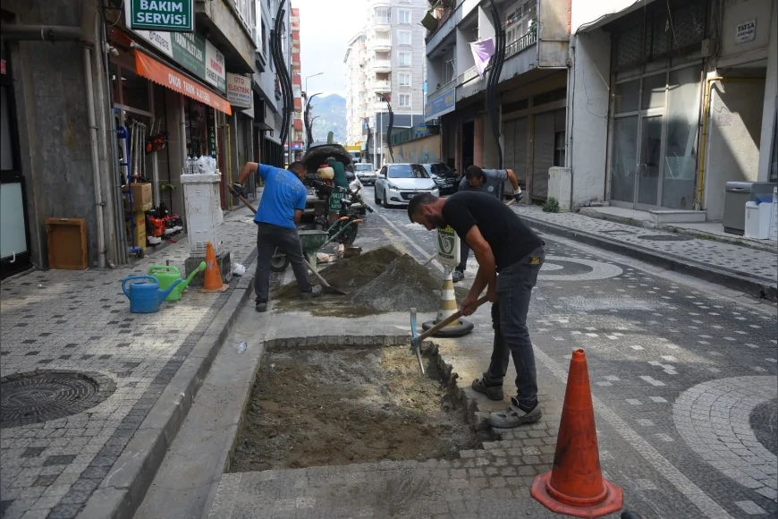 Giresun Belediyesi mahallelerde eş zamanlı altyapı ve çevre düzenleme çalışmaları yürütüyor