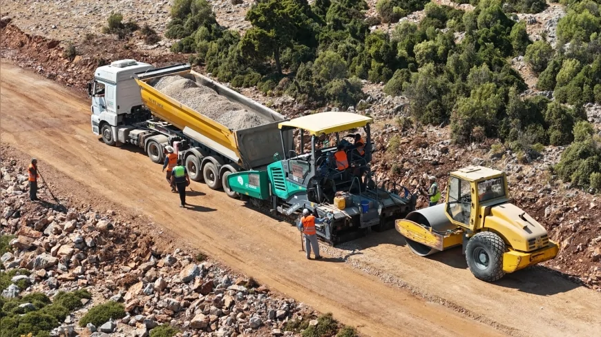 Muğla Büyükşehir Belediyesi Menteşe kırsalında 36,5 milyon TL’lik yol yatırımı başlattı