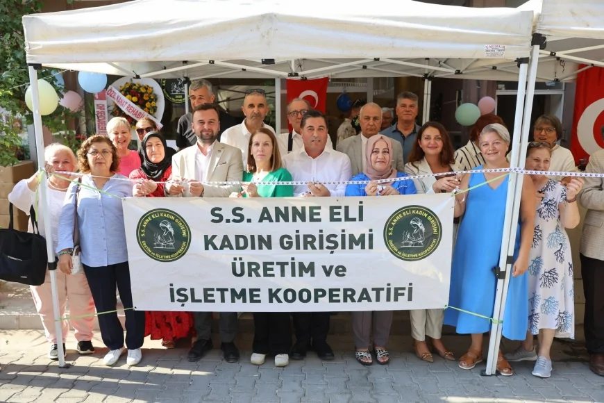 Yunusemre’de Anne Eli Kadın Girişimi Kooperatifi Açıldı: Kadınlar Üretecek, Ekonomiye Katkı Sağlayacak!