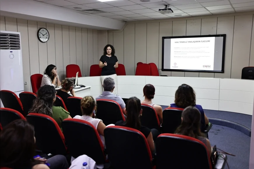 Denizli’de sosyal hizmet personeline saha çalışmaları için kapsamlı hizmet içi eğitim programı