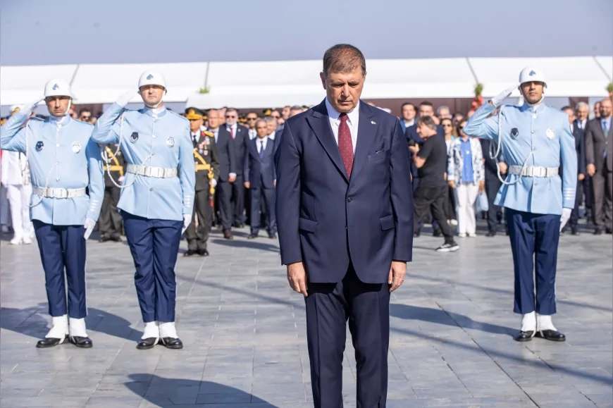İzmir’de 30 Ağustos Zafer Bayramı’nın 103. yılı resmi törenle kutlanmaya başladı