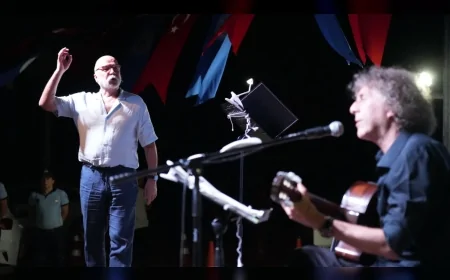 Milas’ta 30 Ağustos etkinlikleri Boğaziçi’nde şiir ve müzikle renklendi