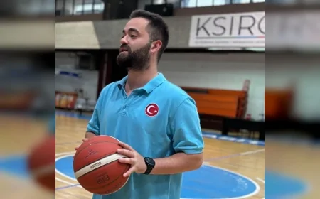 Basketbol Koçu Buğra Yıldırım askere uğurlandı, Amasya’da vatani görevine başlıyor