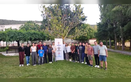 Denizli Kent Konseyi Gençlik Meclisi Cankurtaran kampında yeni dönem için yol haritasını belirledi