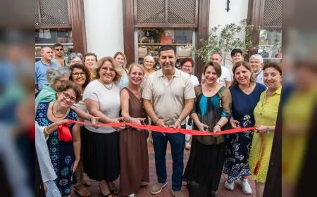 Kuşadası İbramaki Sanat Galerisi, Nazilli Belediyesi El Sanatları Kursiyerlerinin “Renkli Tasarımlar” Sergisine Ev Sahipliği Yapıyor