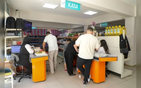 Ordu Büyükşehir Belediyesi Sosyal Market öğrencilere kırtasiye desteğiyle okul heyecanına ortak oldu