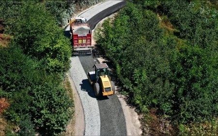 Ordu Korgan ilçesinde Çayırkent Mahallesi’nde 4 kilometrelik yol asfaltla yenilenerek ulaşıma açıldı
