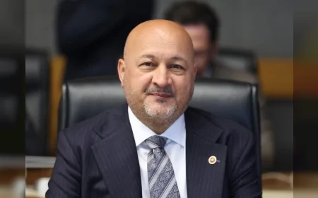 Adıyaman Milletvekili Resul Kurt: “Deprem bölgesinde 300 bininci konut hak sahiplerine teslim ediliyor”