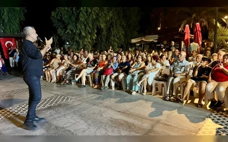 Fethiye’de “Müzikli Fethiye Akşamları” sezon finaliyle yaz konserleri sona erdi