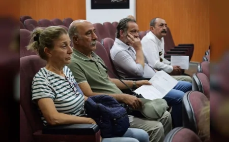 Etimesgut Belediyesi Emekli Tiyatrosu ikinci sezon seçmeleri yoğun katılımla tamamlandı