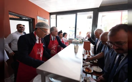 Manisa’da Kent Lokantası ve Halk Mandıra açıldı, uygun fiyatlı yemek ve temel gıda hizmeti başladı
