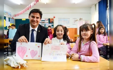 Fethiye Belediye Başkanı Alim Karaca: "2025-2026 eğitim-öğretim yılında öğrencilerimizin, öğretmenlerimizin ve velilerimizin yanında olacağız"