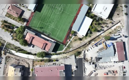 Mogan ve Eymir göllerini bağlayan kanalda temizlik ve iyileştirme çalışması başlatıldı