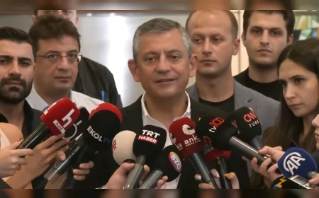 CHP Genel Başkanı Özgür Özel: “21 Eylül’de olağanüstü kurultayımızı delegelerin imzasıyla gerçekleştireceğiz”