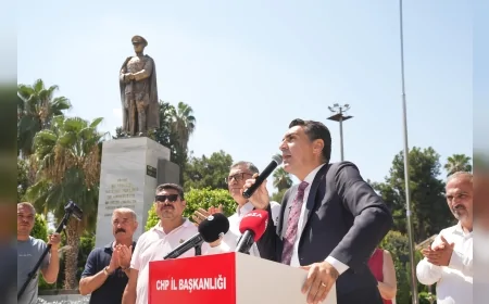 CHP Adana İl Başkanı Anıl Tanburoğlu: "Umudun Partisi, Cumhuriyet Halk Partisi 102 yaşında"
