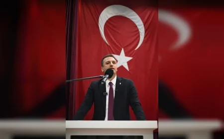 Bornova Belediyesi, Balçova’daki terör saldırısı sonrası 9 Eylül kutlamalarını iptal etti